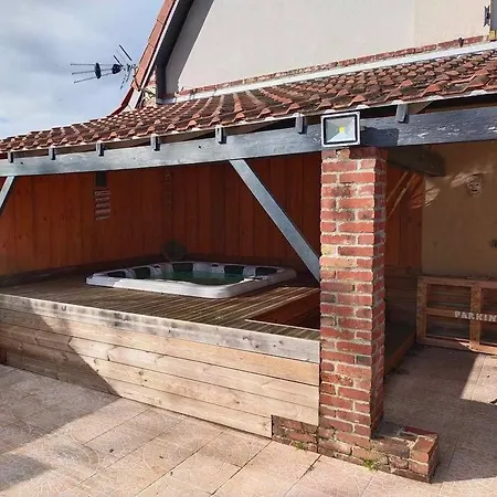 Apartman La Maison Aux Escargots *jacuzzi*