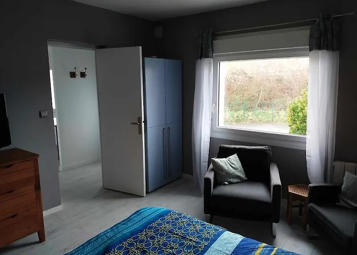 La Maison Aux Escargots *jacuzzi* 에냉보몽