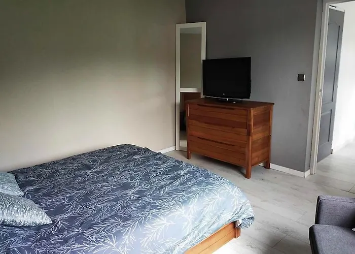 아파트 La Maison Aux Escargots *jacuzzi*